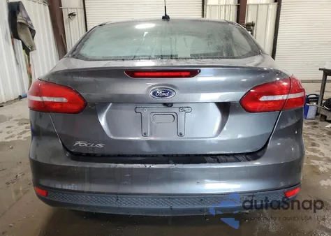 2018 Ford Focus S из США, поврежденный, VIN 1FADP3E2XJL215528